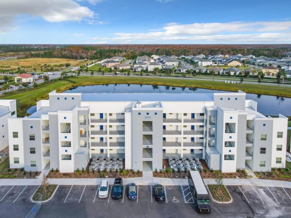 Gorgeous 2Br Lakeview Condo With Waterpark Kissimmee Exterior foto